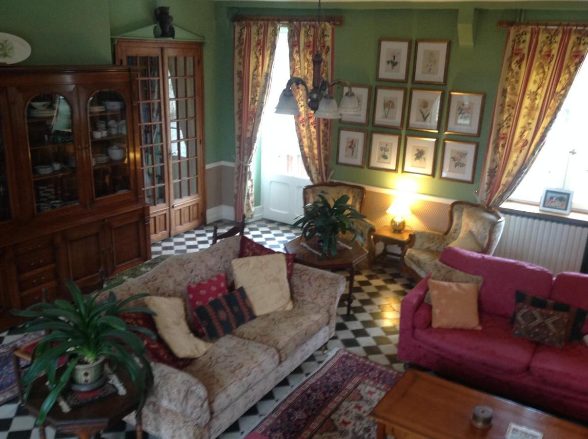 La Grange Terrou Guest House Saint-Germain-de-Confolens Екстериор снимка